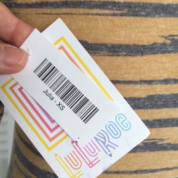 NWT LULAROE JULIA SHEATH DRESS IN GREY AND TAN - Picture 4 of 7